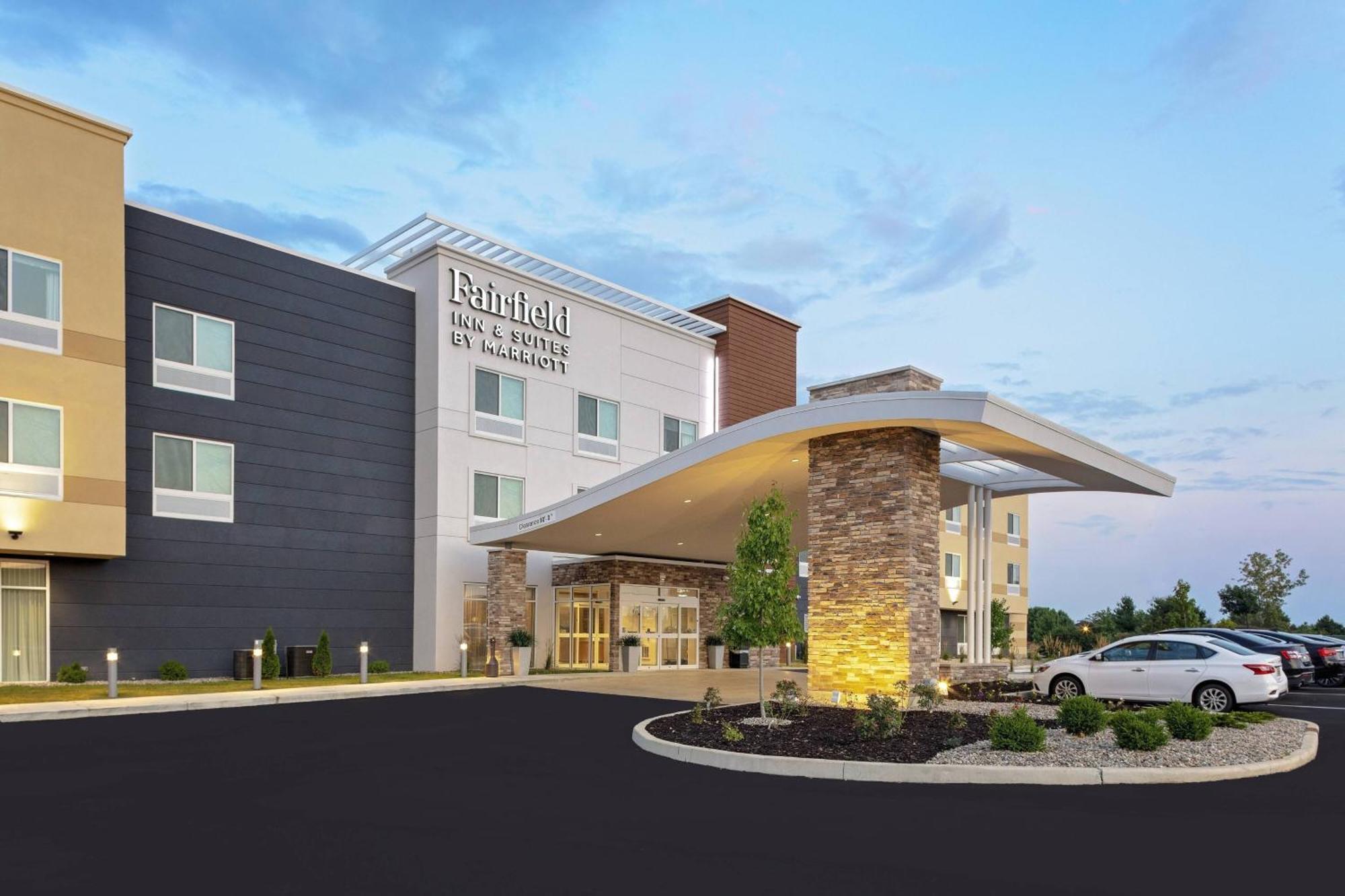 Fairfield Inn & Suites By Marriott Indianapolis Greenfield Exterior photo